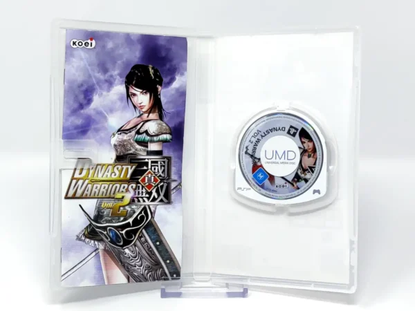 Interior del juego Dynasty Warriors Vol. 2 (ESP) para PSP con disco y manual