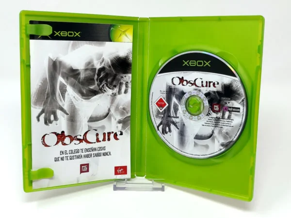Interior del juego ObsCure (ESP) para XBOX con disco y manual
