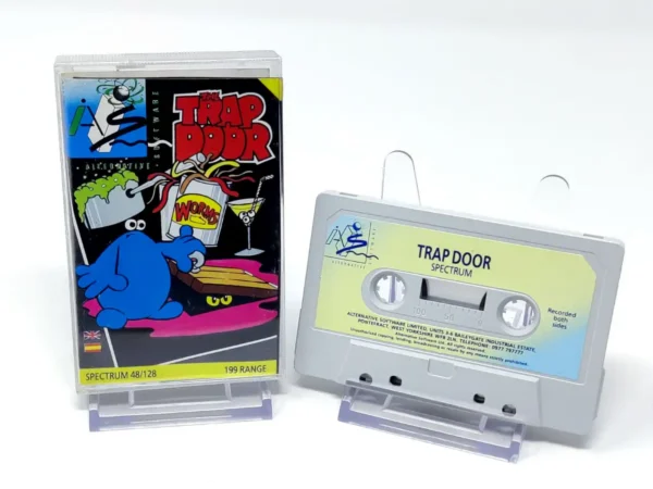Interior del juego The Trap Door para Sinclair ZX Spectrum con disco y manual