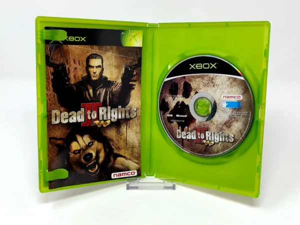 Interior del juego Dead to Rights II (ESP) para XBOX con disco y manual