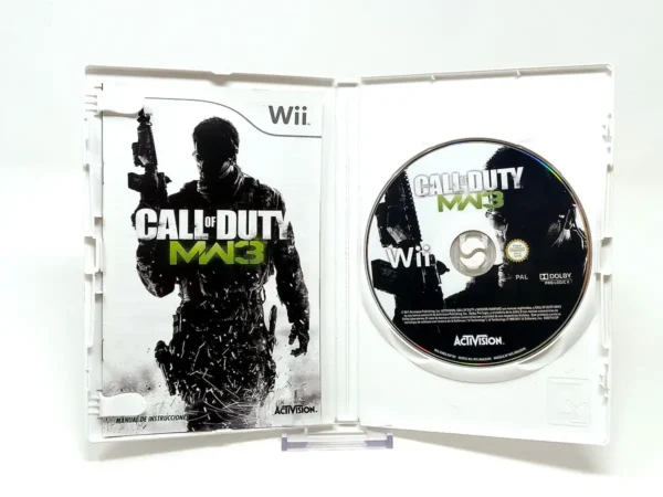 Interior del juego Call of Duty: Modern Warfare 3 (ESP) para Nintendo Wii con disco y manual