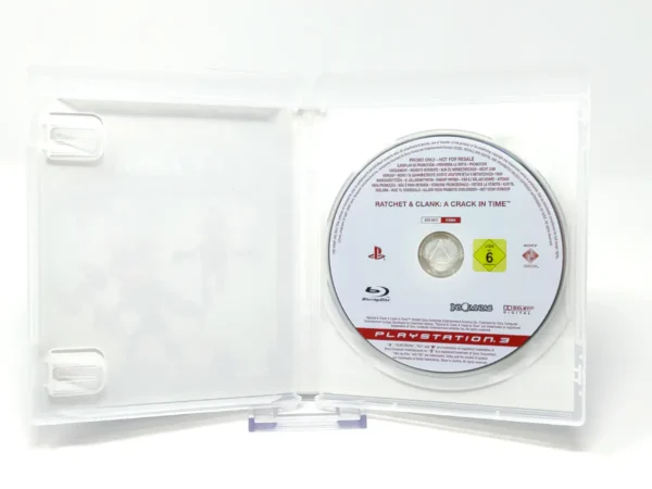 Interior del juego Ratchet & Clank: Atrapados en el Tiempo (ESP) (Promo) para PlayStation 3 con disco y manual