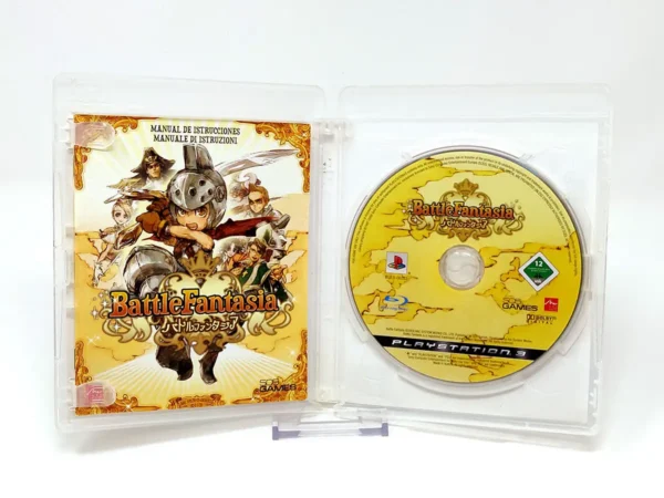 Interior del juego Battle Fantasia (ESP) para PlayStation 3 con disco y manual