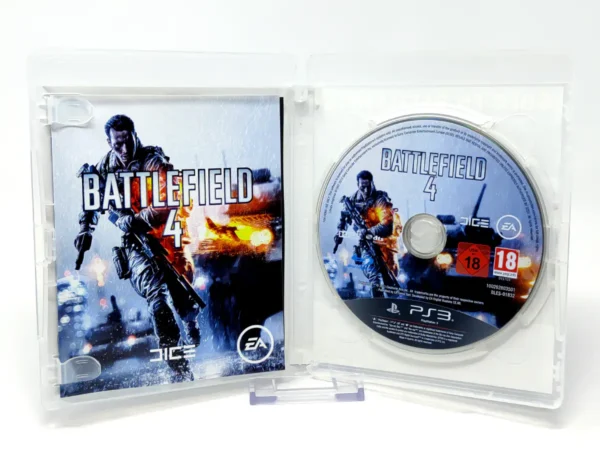 Interior del juego Battlefield 4 (ESP) para PlayStation 3 con disco y manual