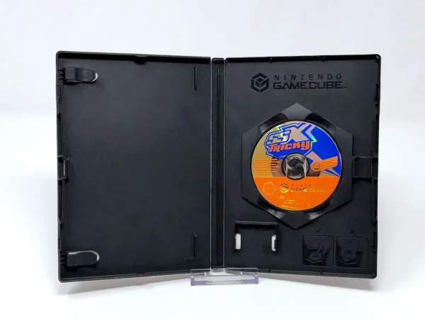 Interior del juego SSX Tricky (ESP) (Rebajado) para Nintendo GameCube con disco y manual
