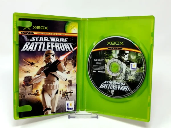 Interior del juego Star Wars: Battlefront (ESP) para XBOX con disco y manual