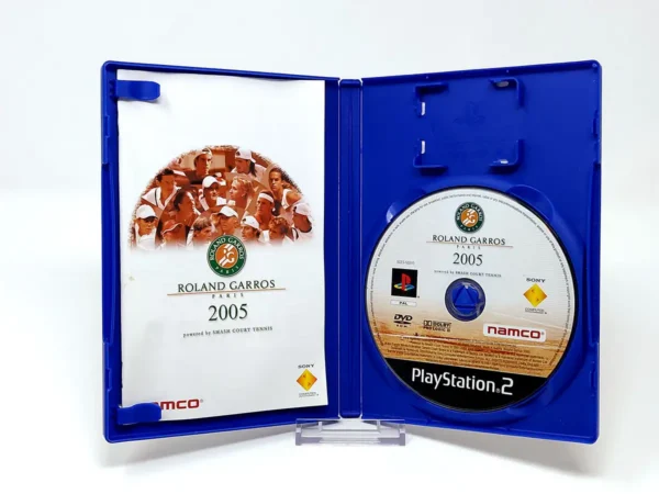 Interior del juego Roland Garros 2005: Powered by Smash Court Tennis (ESP) para PlayStation 2 con disco y manual