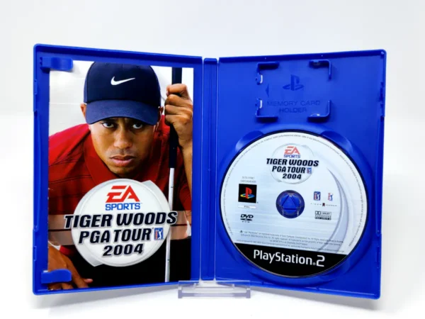 Interior del juego Tiger Woods PGA Tour 2004 (UK) para PlayStation 2 con disco y manual