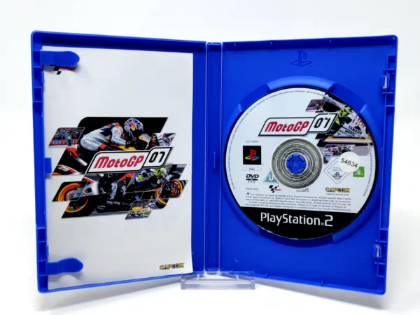 Interior del juego MotoGP 07 (ESP) (Rebajado) para PlayStation 2 con disco y manual
