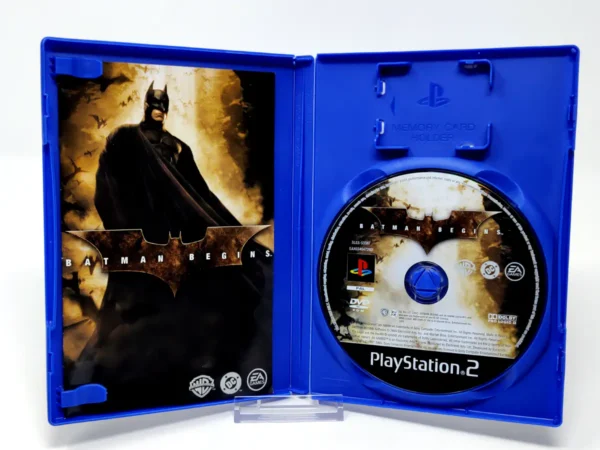 Interior del juego Batman Begins (ESP) para PlayStation 2 con disco y manual