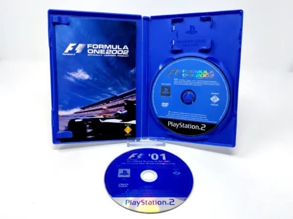 Interior del juego Formula One 2002 (ESP) para PlayStation 2 con disco y manual