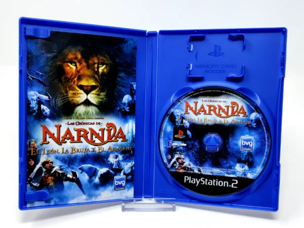 Interior del juego Las Crónicas de Narnia: El León, la Bruja y el Armario (ESP) para PlayStation 2 con disco y manual