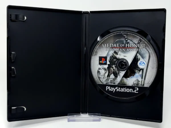 Interior del juego Medal of Honor: European Assault (ESP) (Rebajado) para PlayStation 2 con disco y manual