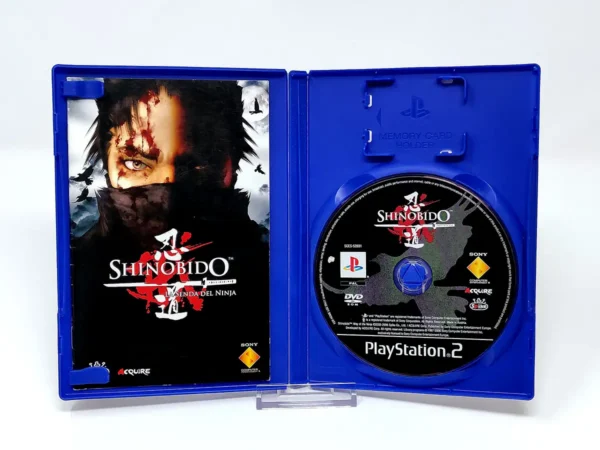 Interior del juego Shinobido: La Senda del Ninja (ESP) para PlayStation 2 con disco y manual
