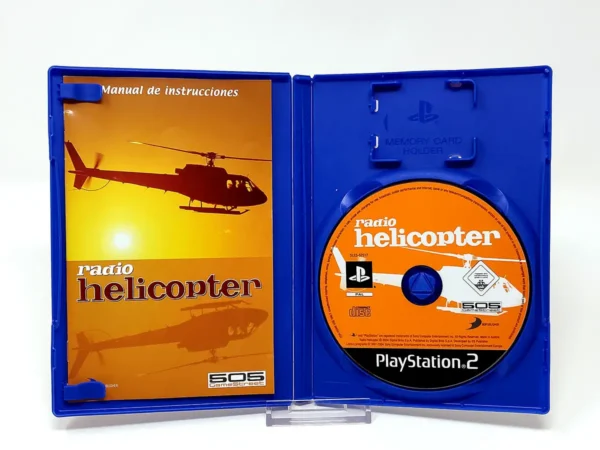 Interior del juego Radio Helicopter (ESP) para PlayStation 2 con disco y manual