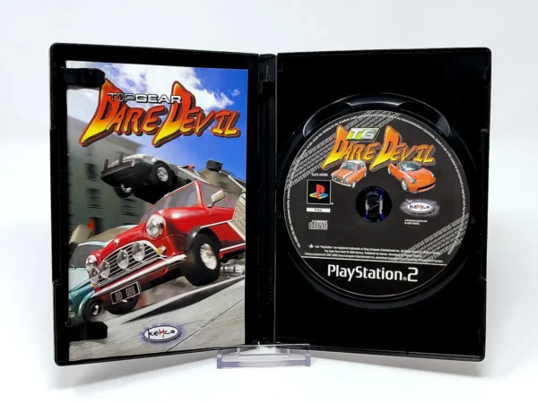 Interior del juego Top Gear Dare Devil (FRA) para PlayStation 2 con disco y manual