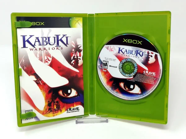 Interior del juego Kabuki Warriors (USA) para XBOX con disco y manual