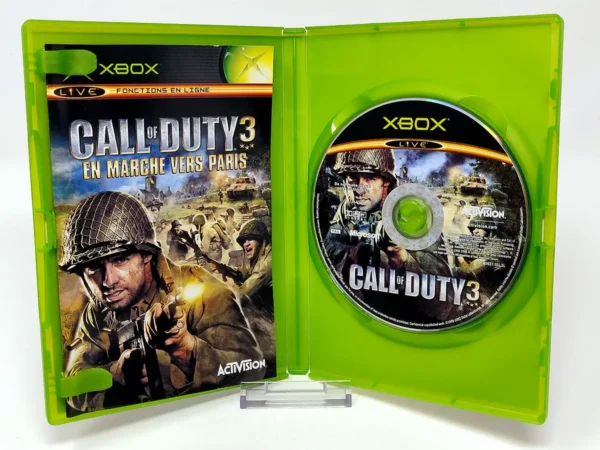 Interior del juego Call of Duty 3: En Marche vers Paris (FRA) para XBOX con disco y manual