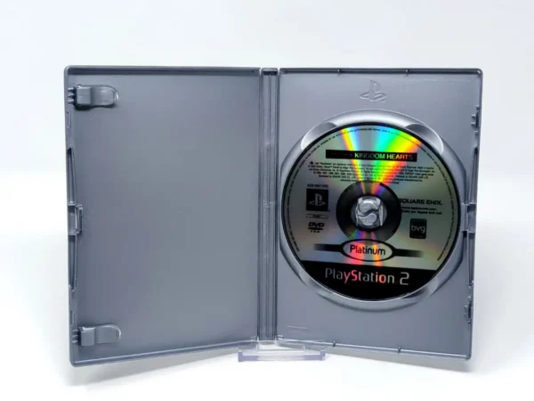 Interior del juego Kingdom Hearts (ESP) (Platinum) (Rebajado) para PlayStation 2 con disco y manual
