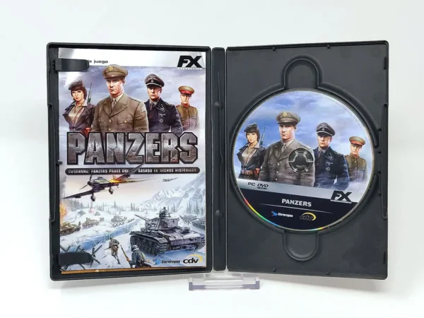 Interior del juego Panzers (ESP) para PC con disco y manual