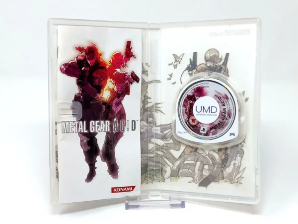 Interior del juego Metal Gear Ac!d (ESP) (Rebajado) para PSP con disco y manual