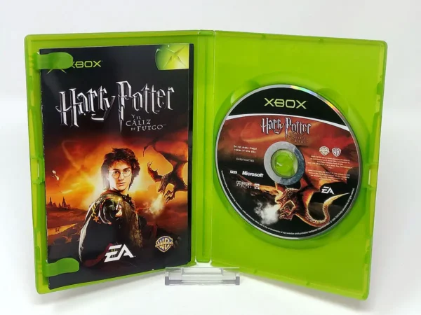 Interior del juego Harry Potter y el Cáliz de Fuego (ESP) para XBOX con disco y manual