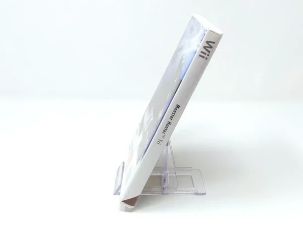 Lateral de la caja de Monster Hunter Tri (EUR) para Nintendo Wii