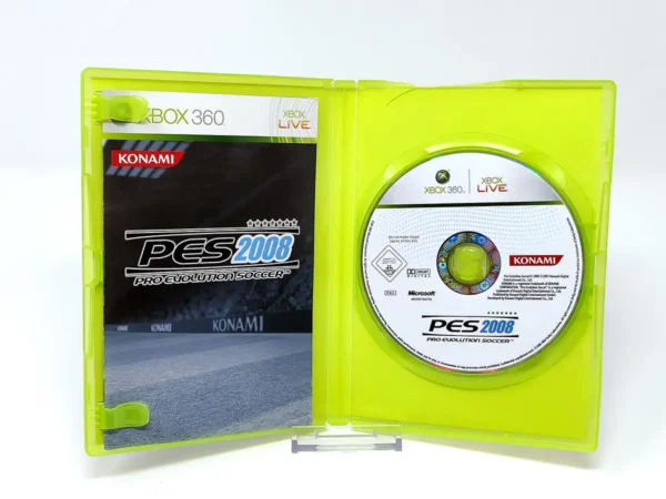 Interior del juego PES 2008: Pro Evolution Soccer (ESP) para XBOX 360 con disco y manual
