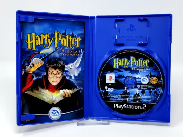Interior del juego Harry Potter y la Piedra Filosofal (ESP) para PlayStation 2 con disco y manual