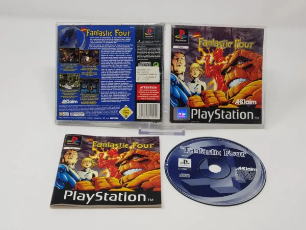 Interior del juego Fantastic Four (ESP) para PlayStation 1 con disco y manual