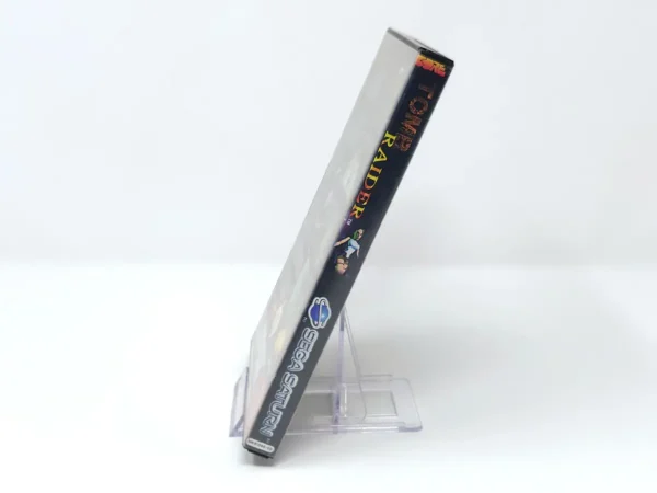 Lateral de la caja de Tomb Raider (ESP) para Sega Saturn