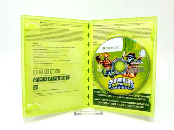 Interior del juego Skylanders: Swap Force (ESP) para XBOX 360 con disco y manual