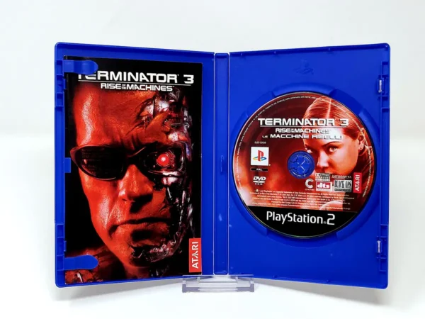 Interior del juego Terminator 3: Rise of the Machines (ESP) para PlayStation 2 con disco y manual