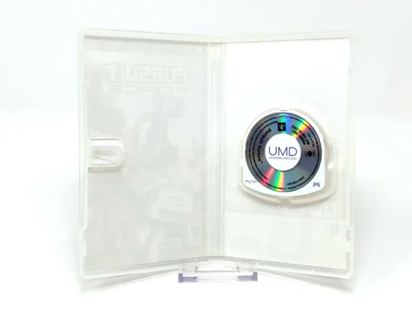 Interior del juego Pursuit Force (ESP) (Promo) para PSP con disco y manual