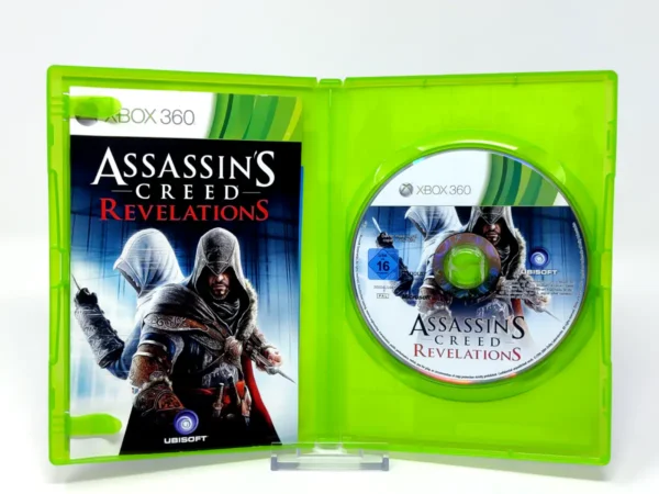 Interior del juego Assassin's Creed: Revelations (ESP) para XBOX 360 con disco y manual