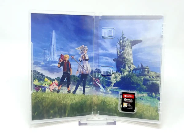 Interior del juego Xenoblade Chronicles: Definitive Edition (ESP) para Nintendo Switch con disco y manual