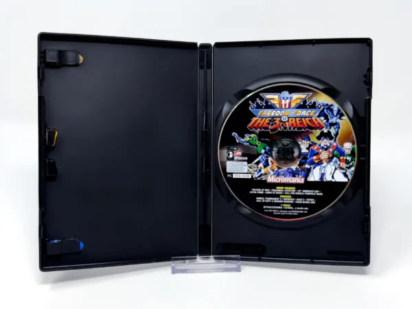 Interior del juego Freedom Force vs. the 3rd Reich (ESP) para PC con disco y manual