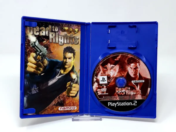 Interior del juego Dead To Rights (FRA) para PlayStation 2 con disco y manual
