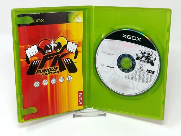 Interior del juego Furious Karting (ESP) para XBOX con disco y manual