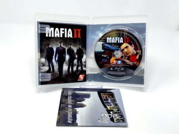 Interior del juego Mafia II (ESP) (Versión 2) para PlayStation 3 con disco y manual