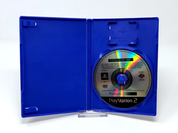 Interior del juego Formula One 2001 (ESP) (Platinum) (Rebajado) para PlayStation 2 con disco y manual