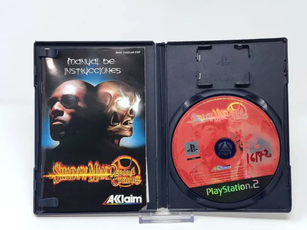 Interior del juego Shadow Man: 2econd Coming (ESP) para PlayStation 2 con disco y manual