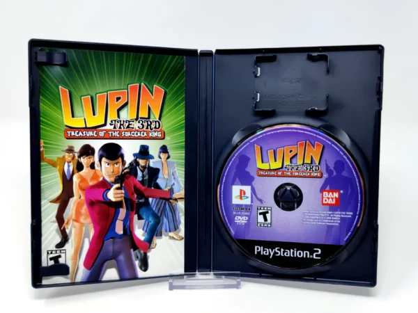Interior del juego Lupin the 3rd: Treasure of the Sorcerer King (USA) para PlayStation 2 con disco y manual
