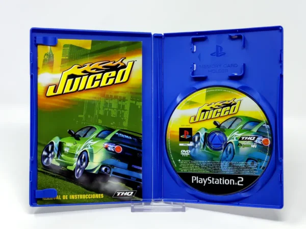 Interior del juego Juiced (ESP) para PlayStation 2 con disco y manual