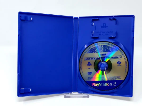 Interior del juego Ratchet & Clank: El Tamaño Importa (ESP) (Promo) para PlayStation 2 con disco y manual