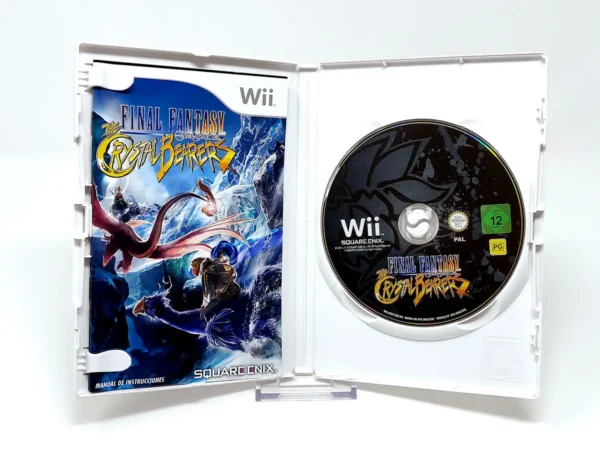 Interior del juego Final Fantasy Crystal Chronicles: The Crystal Bearers (ESP) para Nintendo Wii con disco y manual