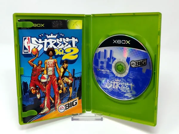 Interior del juego NBA Street Vol. 2 (ESP) para XBOX con disco y manual