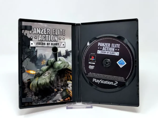 Interior del juego Panzer Elite Action: Fields of Glory (ESP) para PlayStation 2 con disco y manual