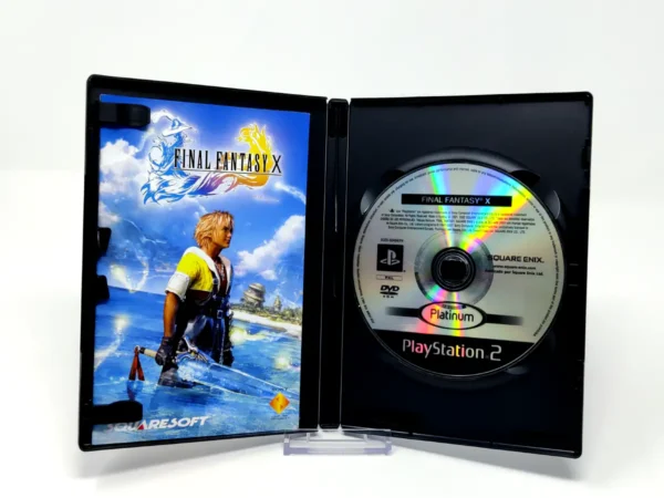 Interior del juego Final Fantasy X (ESP) (Platinum) para PlayStation 2 con disco y manual