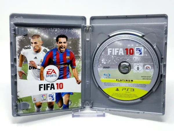 Interior del juego FIFA 10 (ESP) (Platinum) para PlayStation 3 con disco y manual